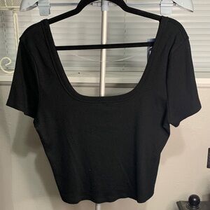 Universal Thread Black Scoop Neck Crop‎ Top